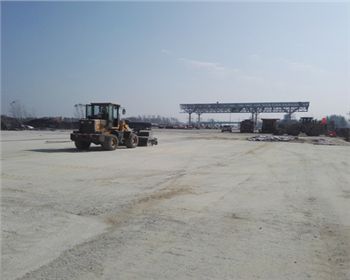 億龍的無(wú)塵清掃機(jī)，我們很滿(mǎn)意！